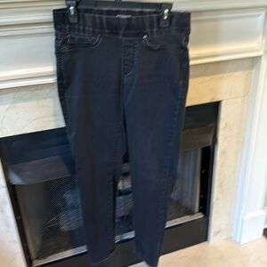 Size 8 gray/black skinny jeans. Worn several times. Listing # 814